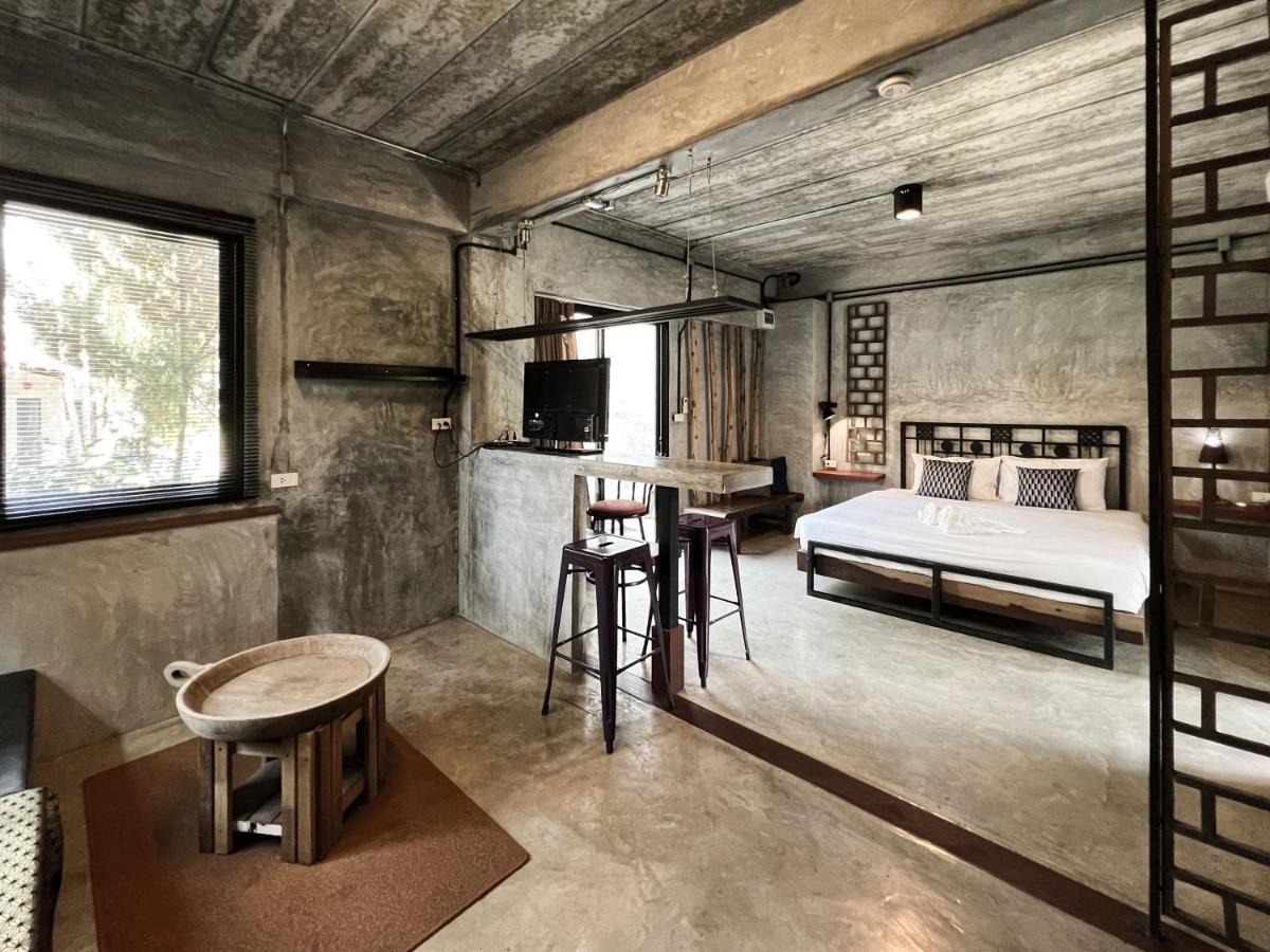 Aonang Third Place Hometel Ao Nang Kültér fotó