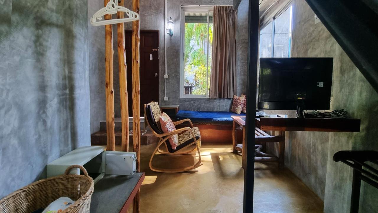 Aonang Third Place Hometel Ao Nang Kültér fotó
